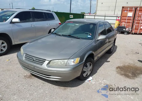 1999 Toyota Camry Ce z USA, uszkodzony, nr VIN 4T1BG22K2XU407105